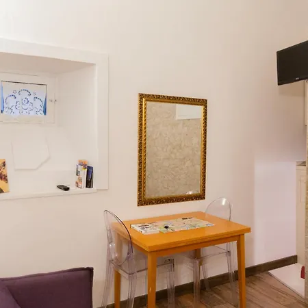 Lägenhet Il Rifugio Di Trastevere